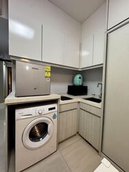 1 Canberra (D27), Condominium #618198331